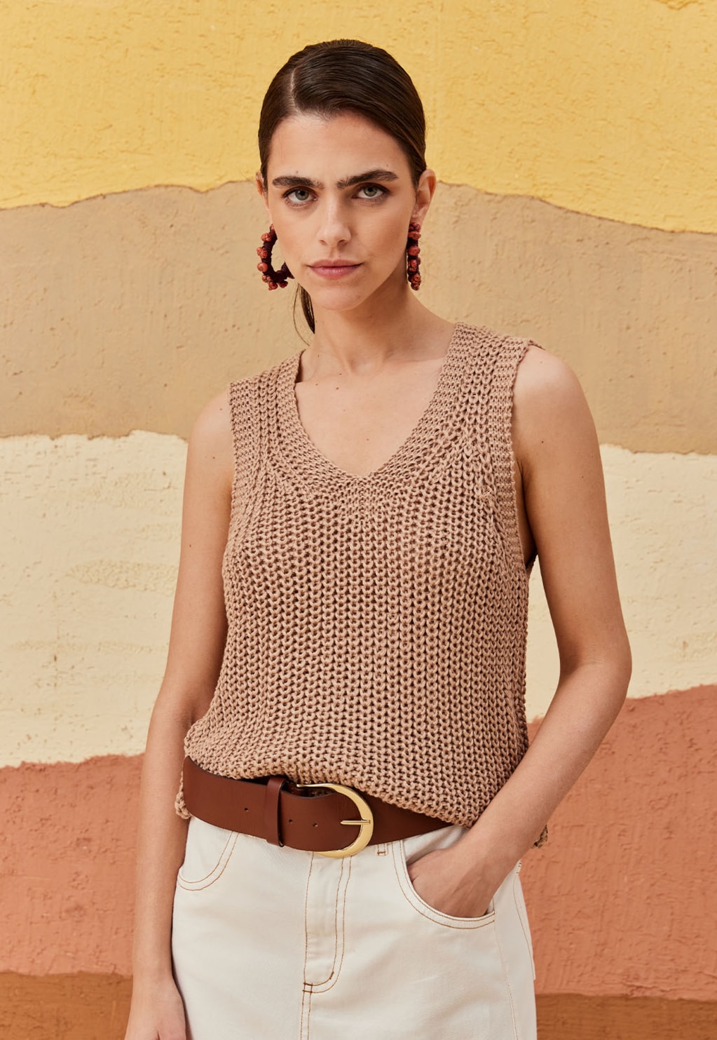 Colete Alça Larga Decote V Tricot