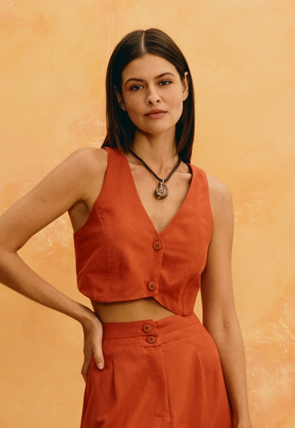 Coletinho Cropped Liso Vista Frontal
