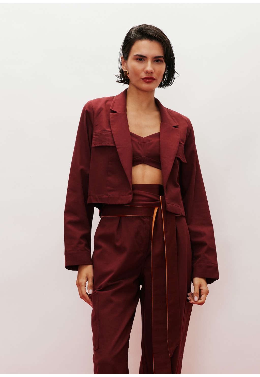 Cropped Alça Larga Recortes