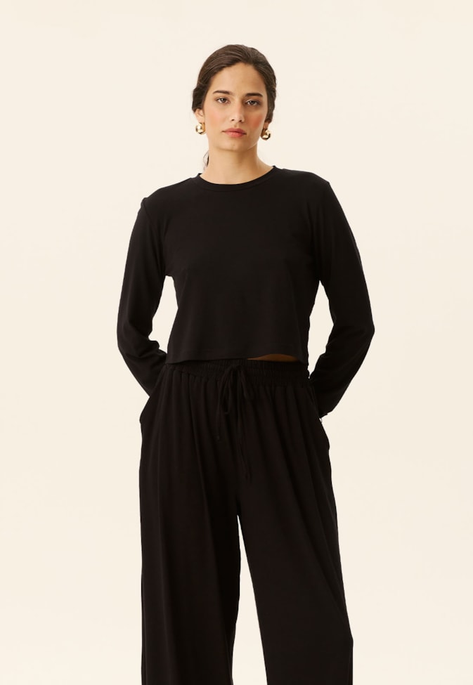 Cropped Alongada Manga Longa Lisa