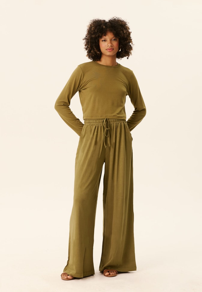 Cropped Alongada Manga Longa Lisa