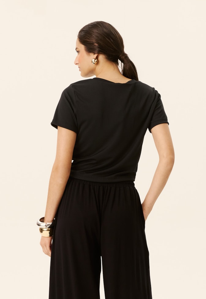 Cropped Alongado Canelado Manga Curta