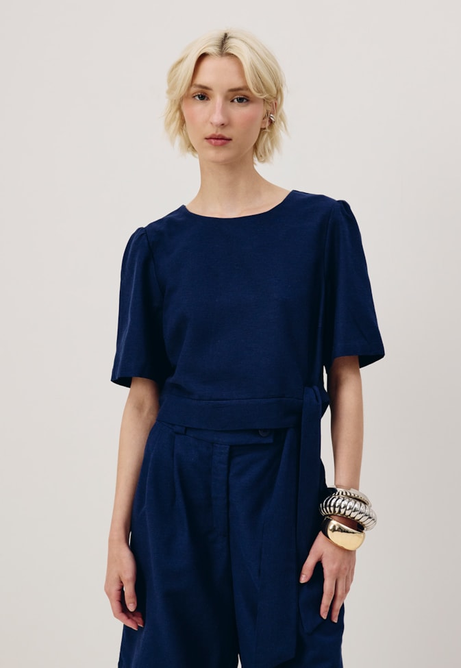 Cropped Alongado Nó Lateral