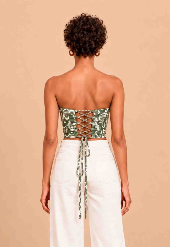 Cropped Babado Amarração Estampado Vista Traseira