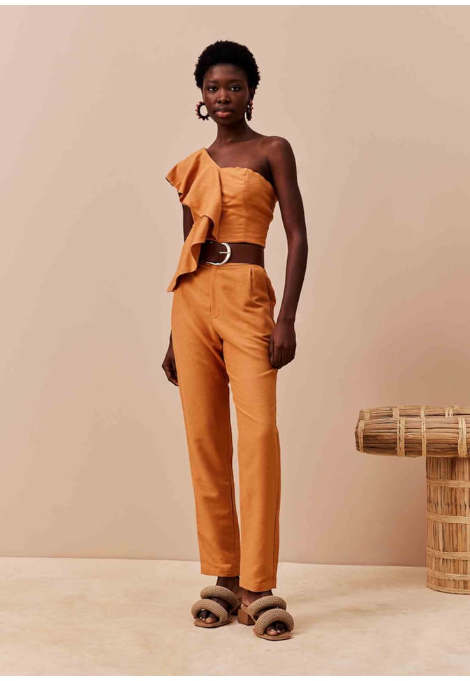 Cropped Babados Assimétricos