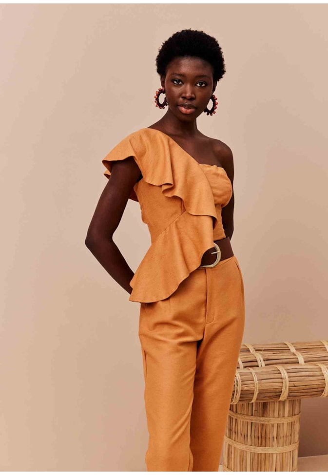 Cropped Babados Assimétricos