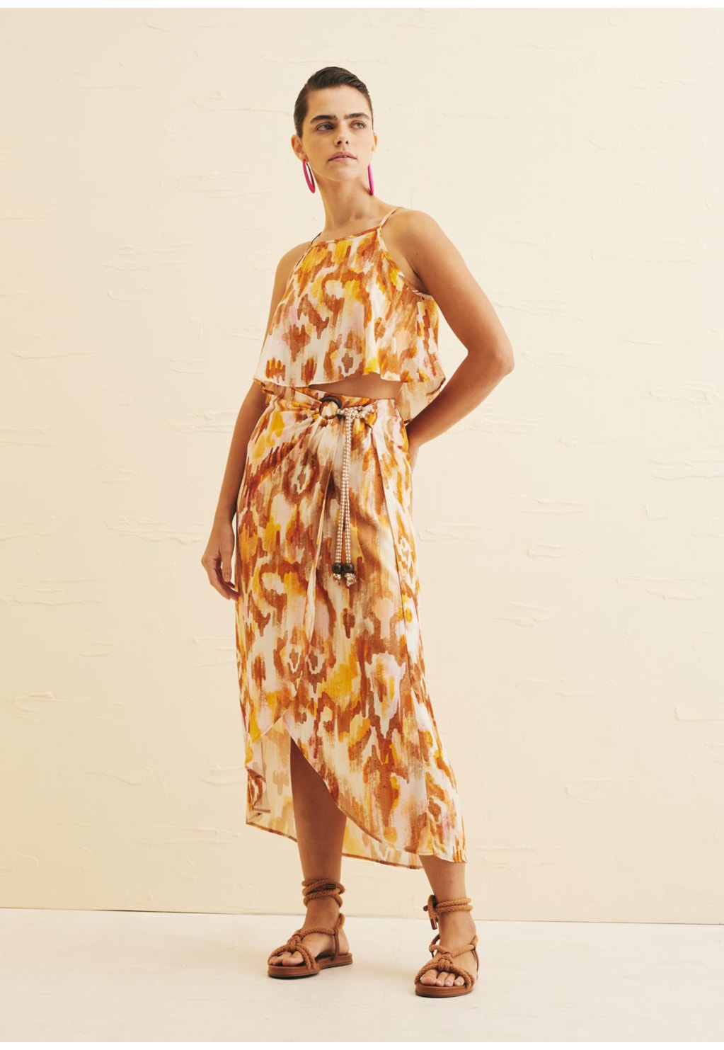 Cropped Decote Alto Estampado Ica