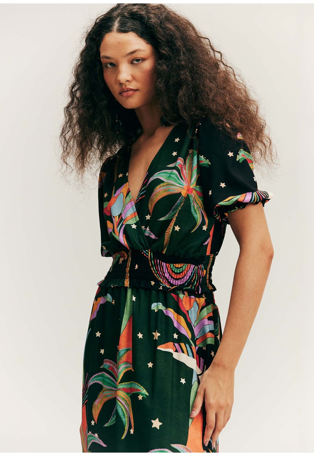 Cropped Decote Transpassado Estampado Mawê Tupi