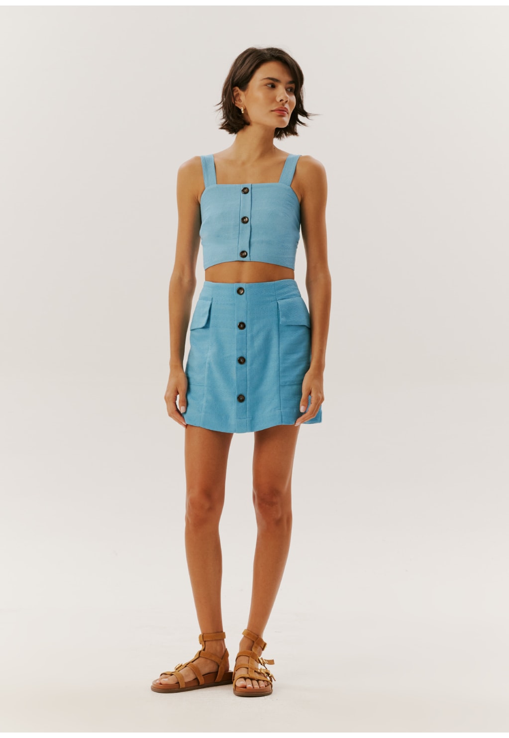 Cropped Detalhe Abotoamento Liso