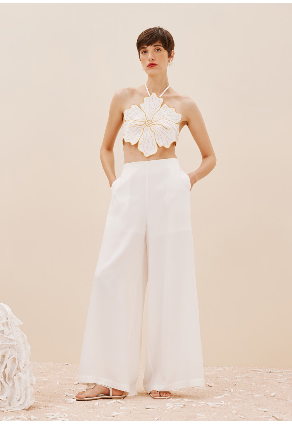 Cropped Flor Bordado