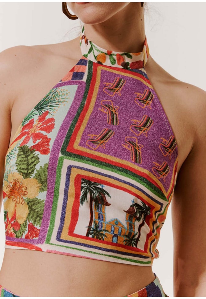 Cropped Frente Unica Estampado Patch Cerrado