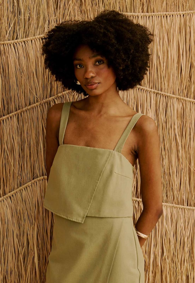 Cropped Liso com Ponta