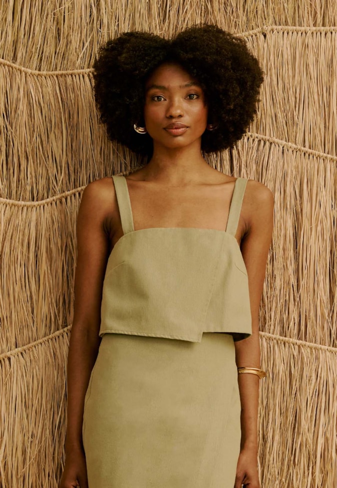 Cropped Liso com Ponta