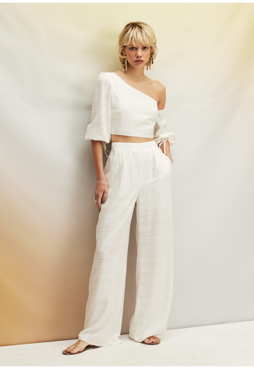 Cropped Manga Irregular Liso