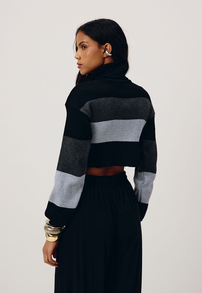 Cropped Manga Longa Listrado Tricot