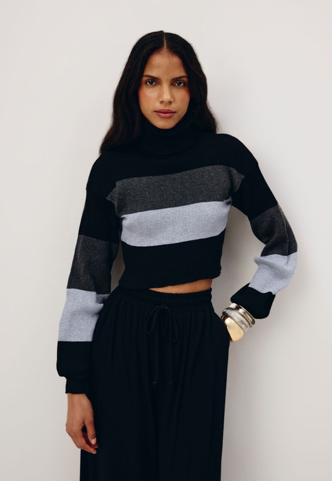 Cropped Manga Longa Listrado Tricot