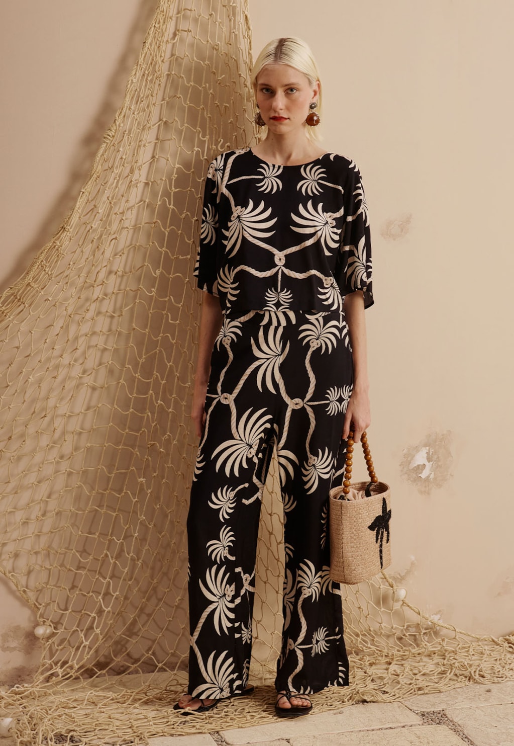 Cropped Mangas Amplas Estampado Carnaúba