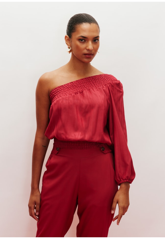 Cropped Ombro Só Manga Longa