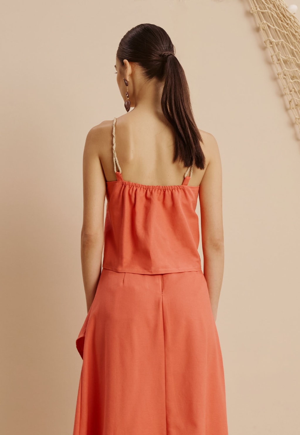 Cropped Pala Virada Alça Corda