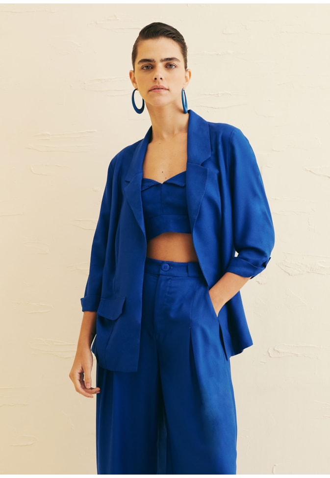 Cropped Tee Decote V