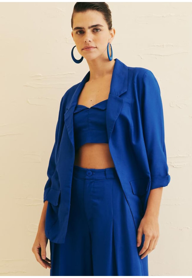 Cropped Tee Decote V