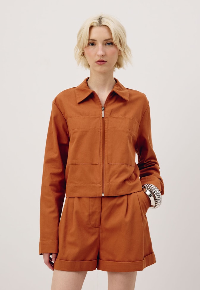 Jaqueta Cropped Bolso Frontal Chapado