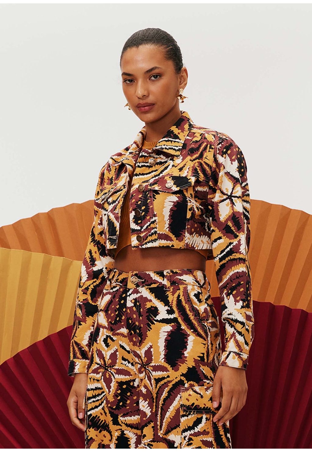 Jaqueta Cropped Sarja Lambada