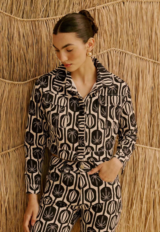 Jaqueta em Sarja Estampada Cacau Palmer