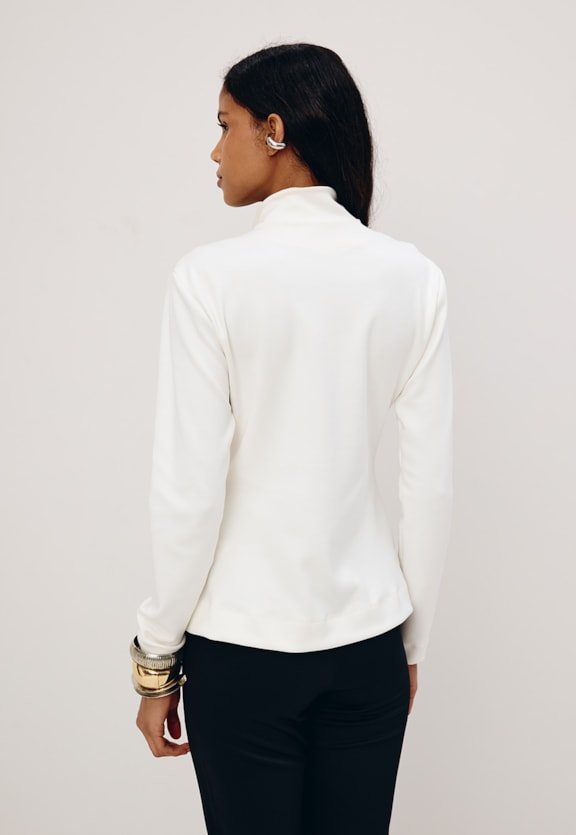 Jaqueta Gola Alta Vista Traseira