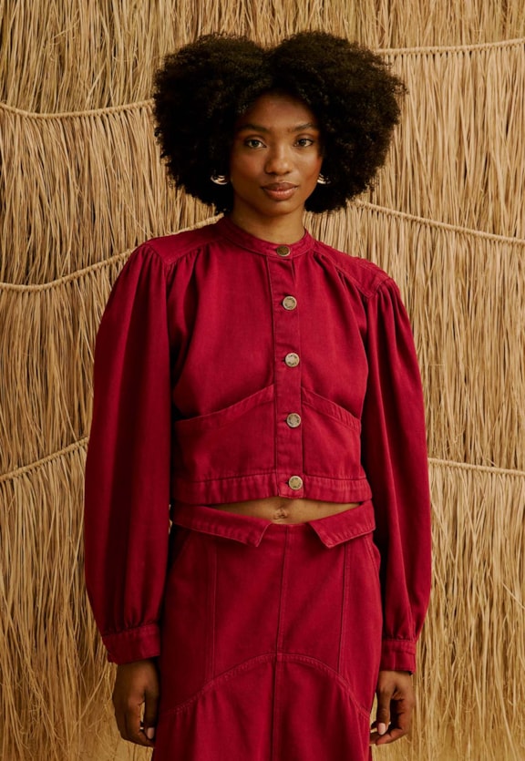 Jaqueta Lisa em Sarja Vista Frontal