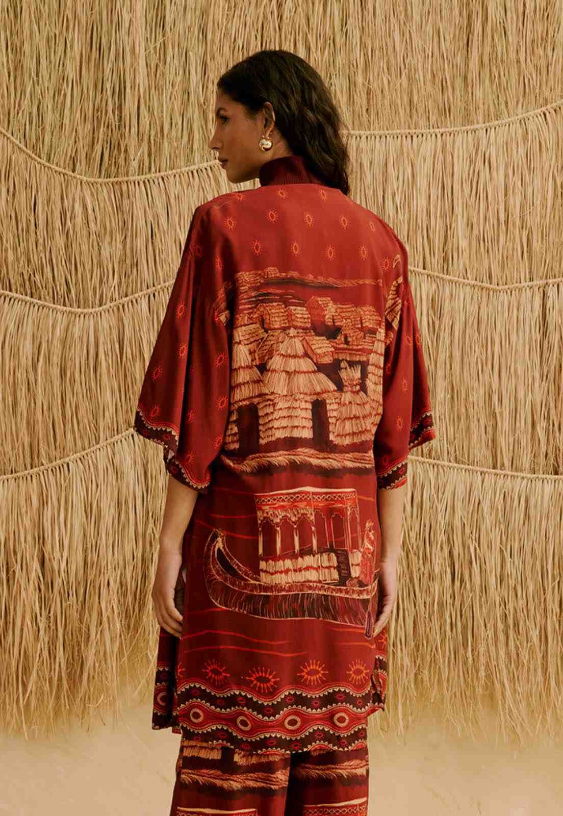 Kimono Alongado Estampado Lago Titicaca Vista Traseira