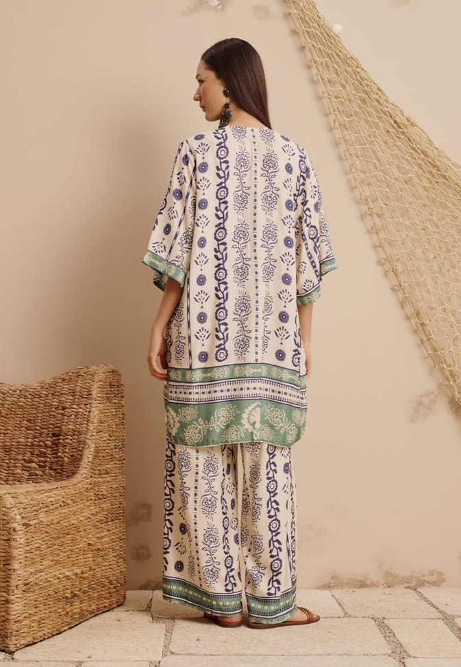 Kimono Alongado Estampado Vinca