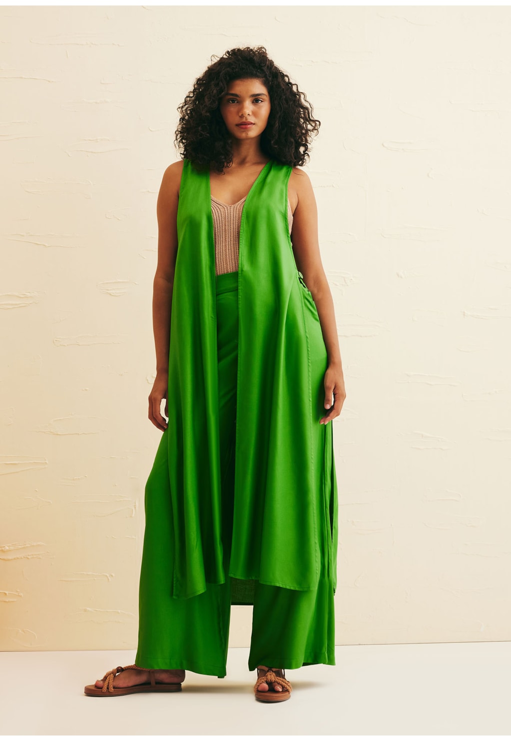 Kimono Detalhe Botão Cava