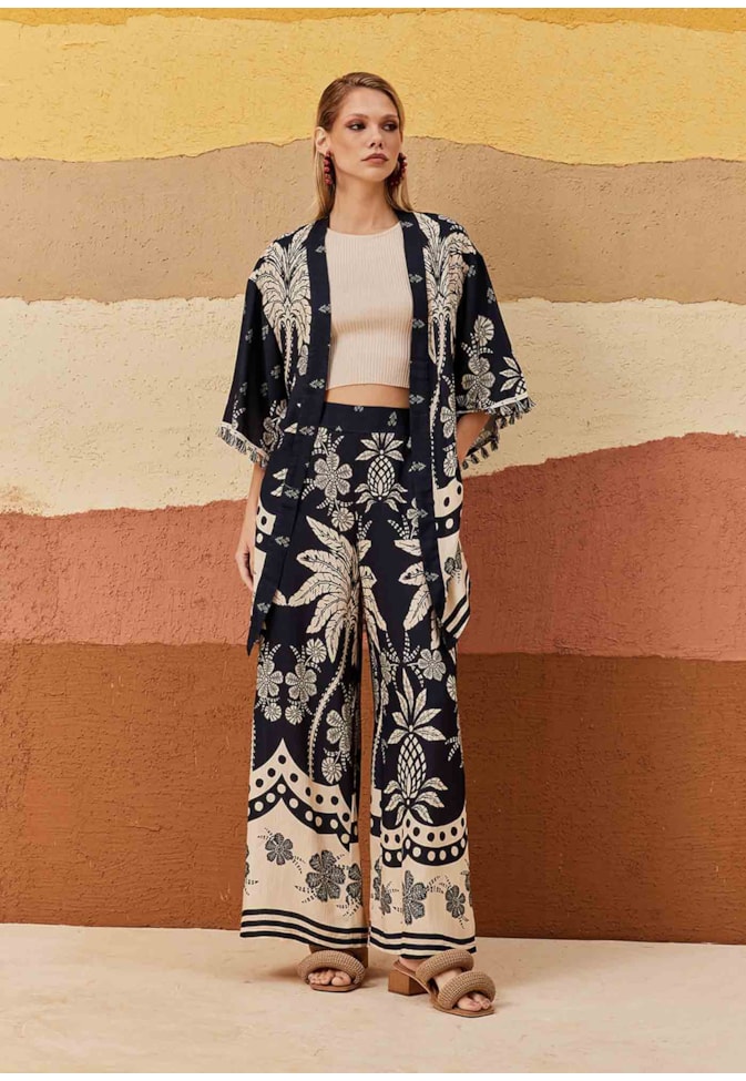 Kimono Detalhe Franja Estampado Arbol de Coco