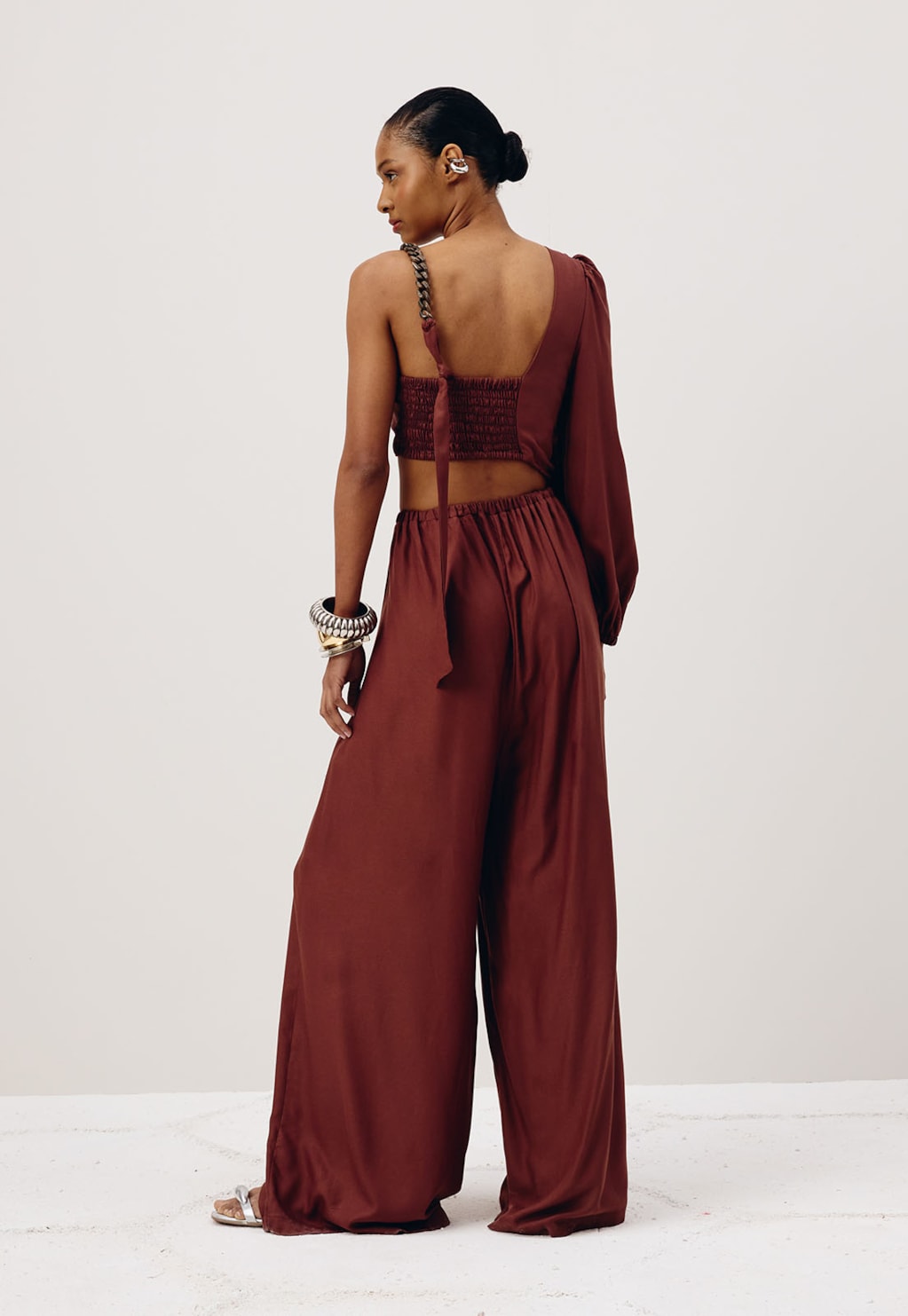 Macacão Abertura Cintura Detalhe Corrente