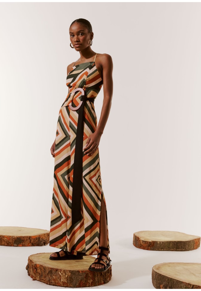 Macacão Alça Fina Estampado Igarapés