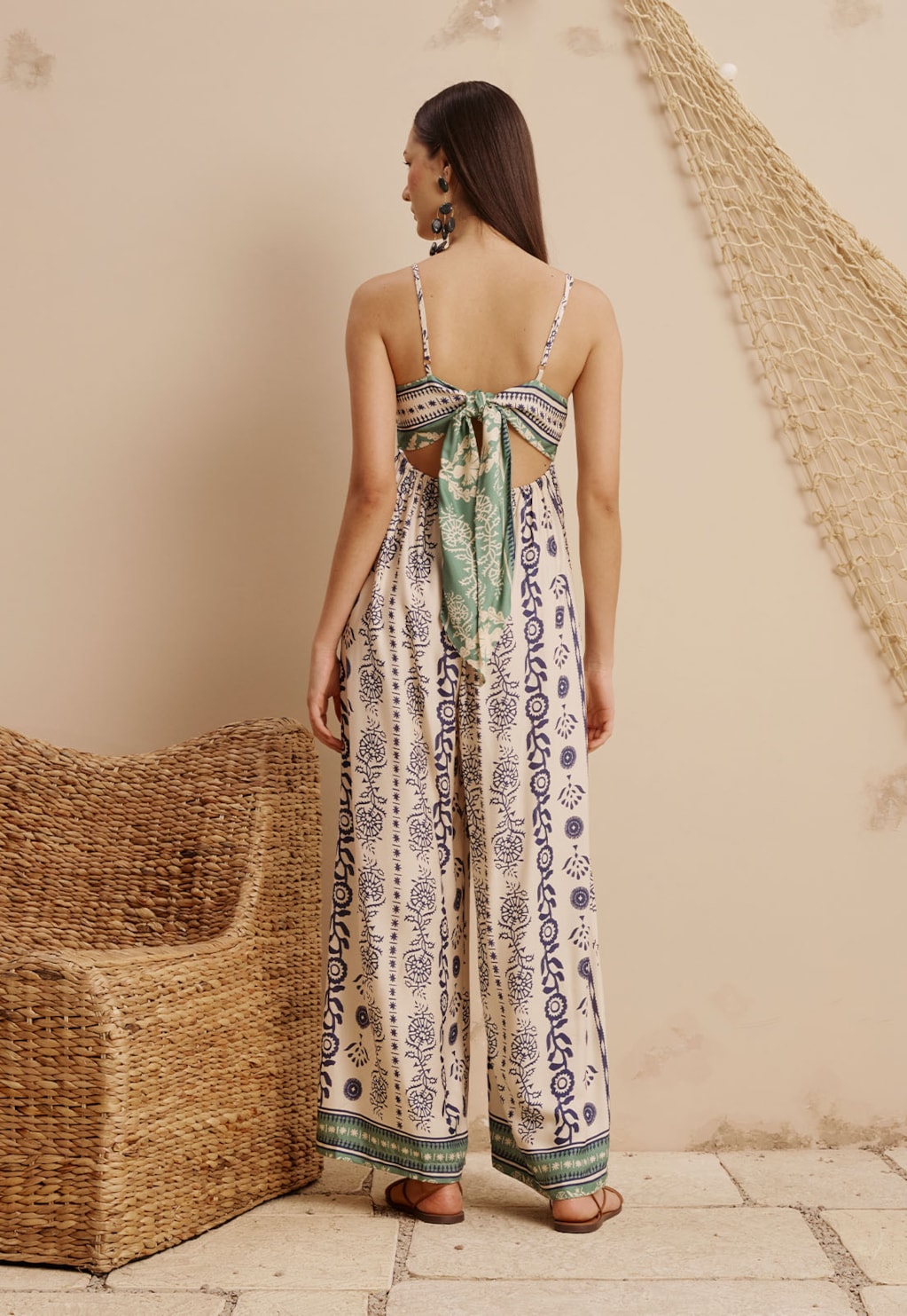 Macacão Amarração Costas Estampado Vinca