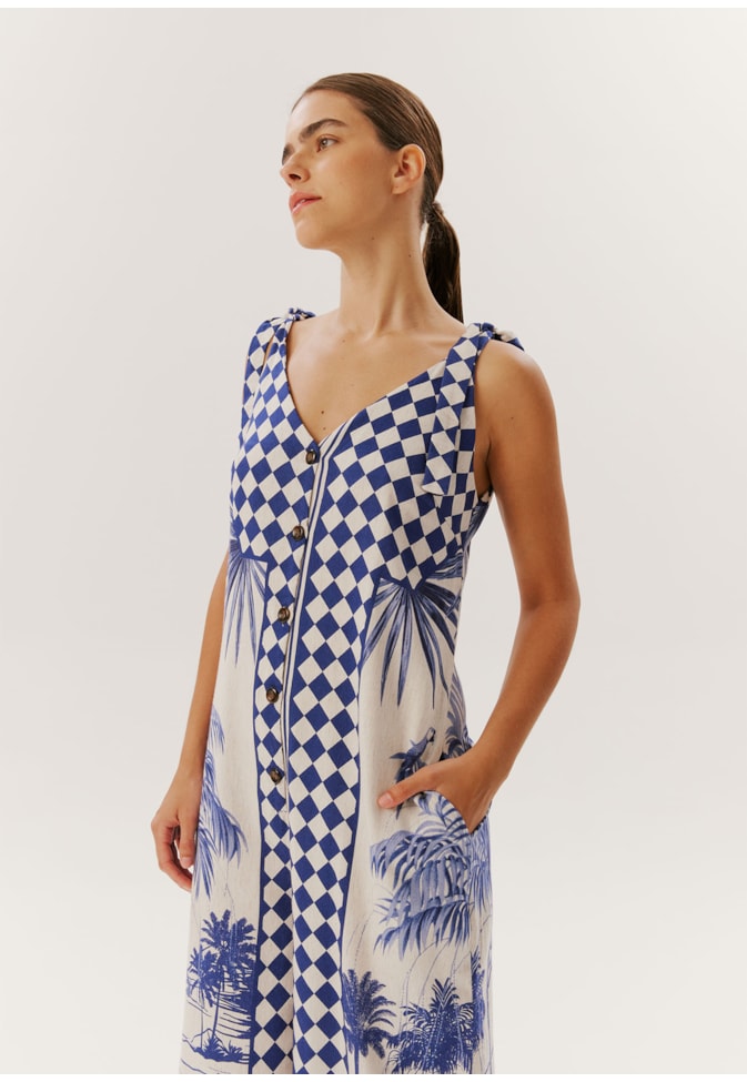 Macacão Amplo com Botões e Alça Laço Estampado Cartagena