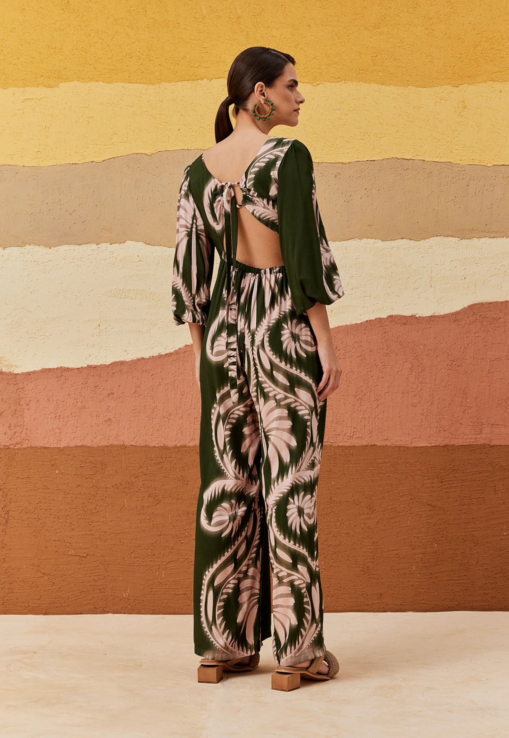 Macacão Amplo Decote Nó Estampado Tilcara