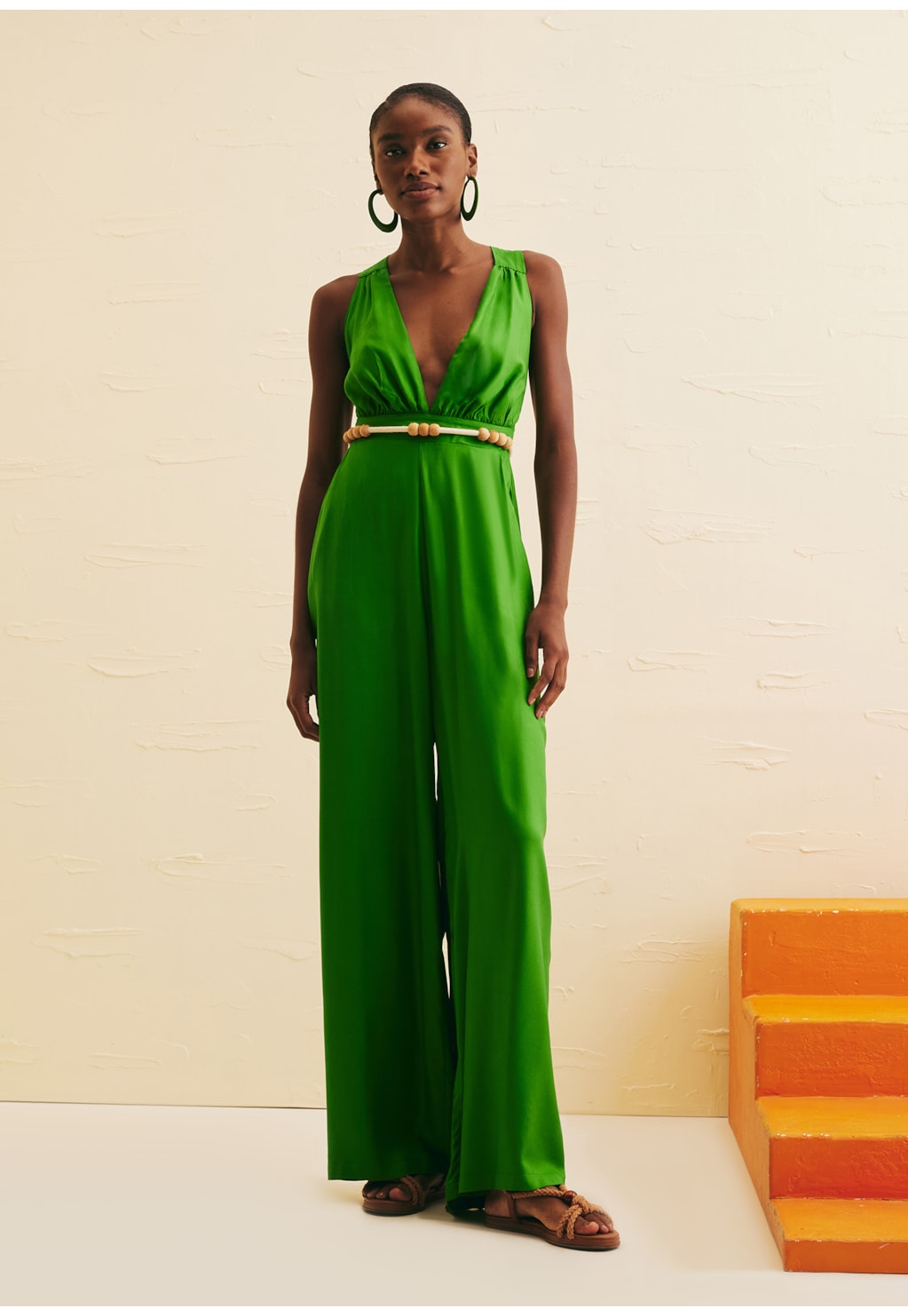 Macacão Amplo Decote Prodfundo