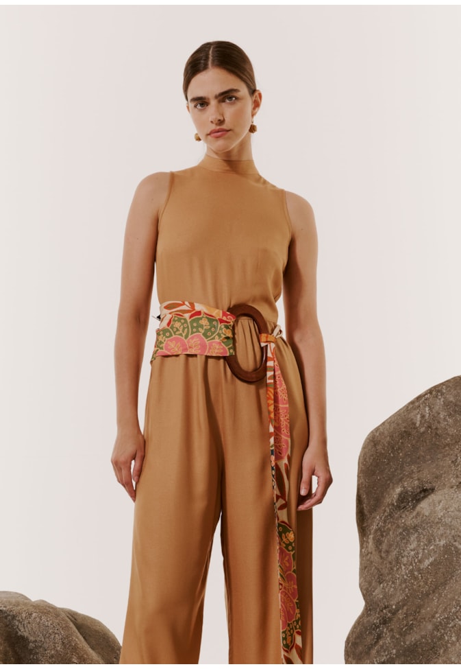 Macacão Amplo Golinha Alta