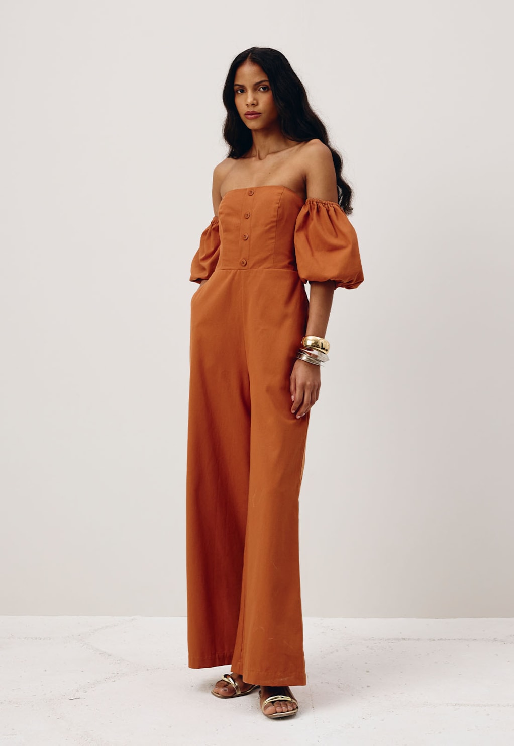 Macacão Amplo Manga Bufante