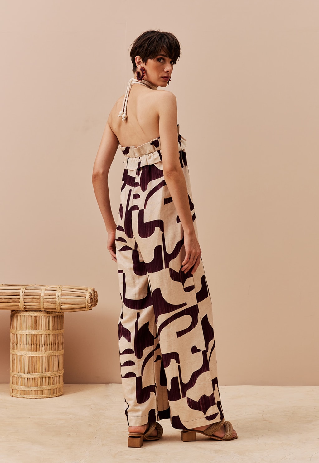 Macacão Amplo Rufo Estampado Puente Del Inca