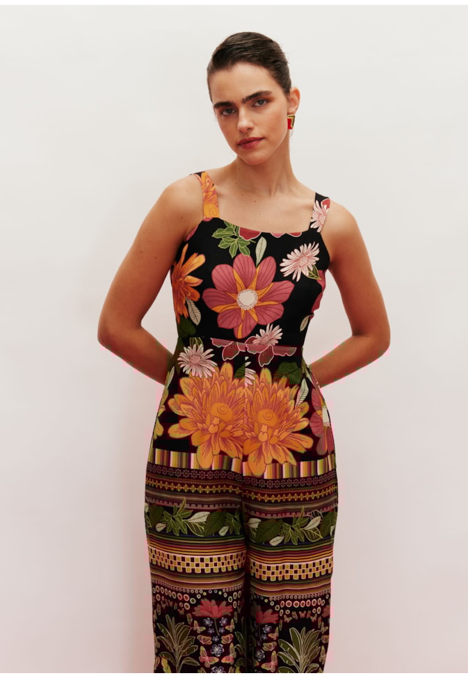 Macacão Amplo Túnel Costas Estampado Gafieira