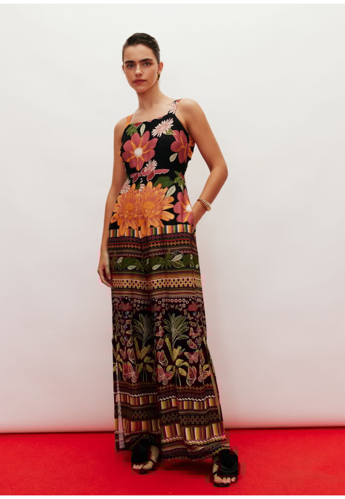 Macacão Amplo Túnel Costas Estampado Gafieira