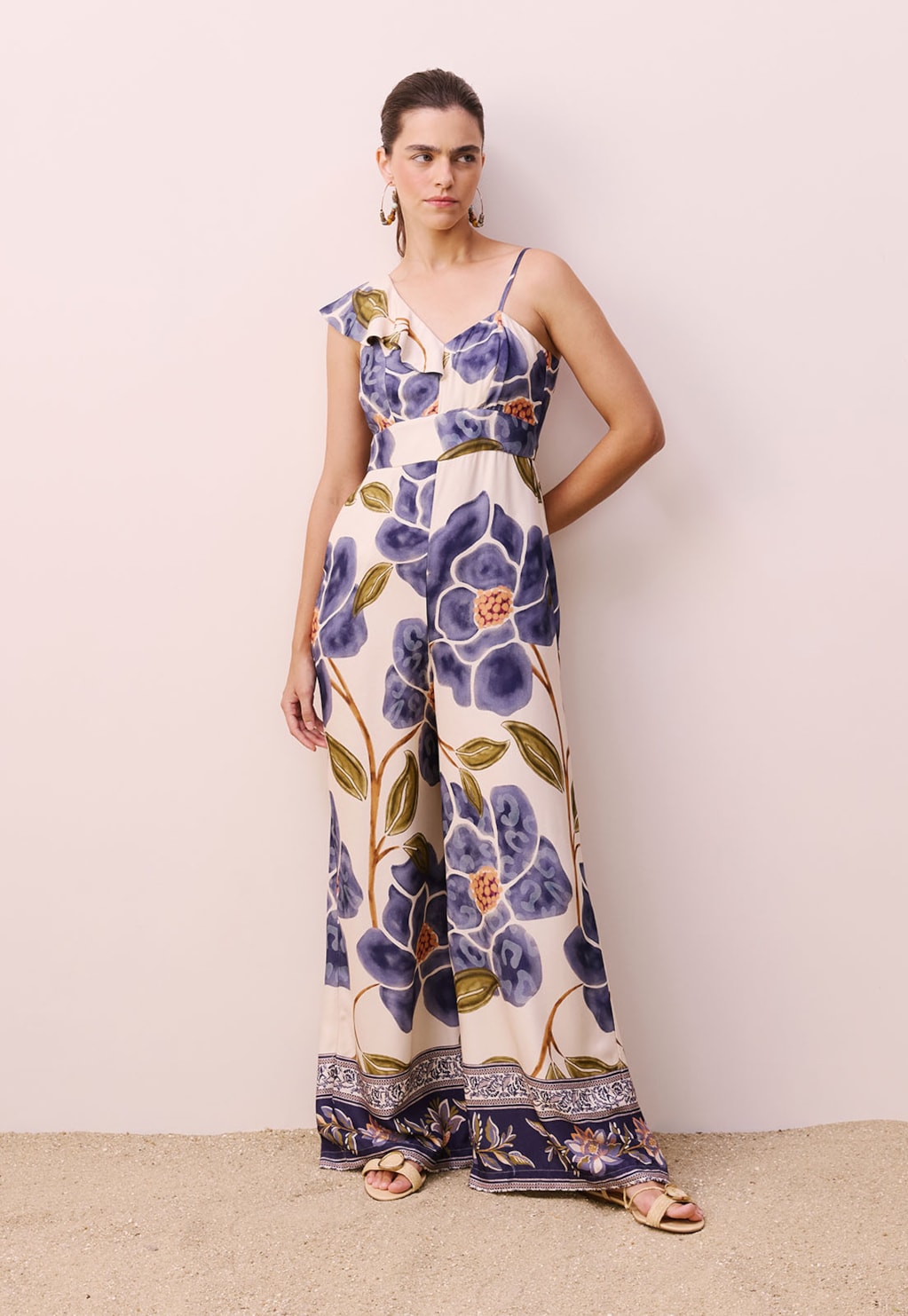 Macacão Babado Um Ombro Estampado Papoula