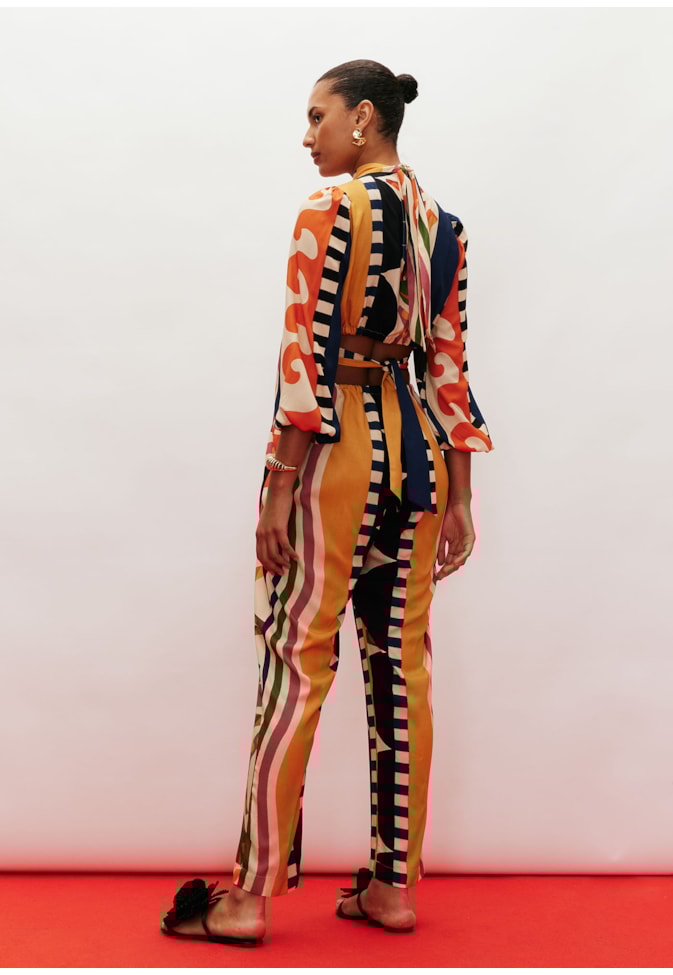 Macacão Cenoura Golinha Alta Estampa Samba