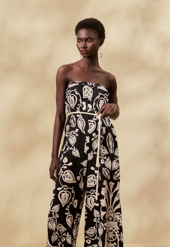 Macacão Com Corda Estampado Cacau Rei Vista Traseira