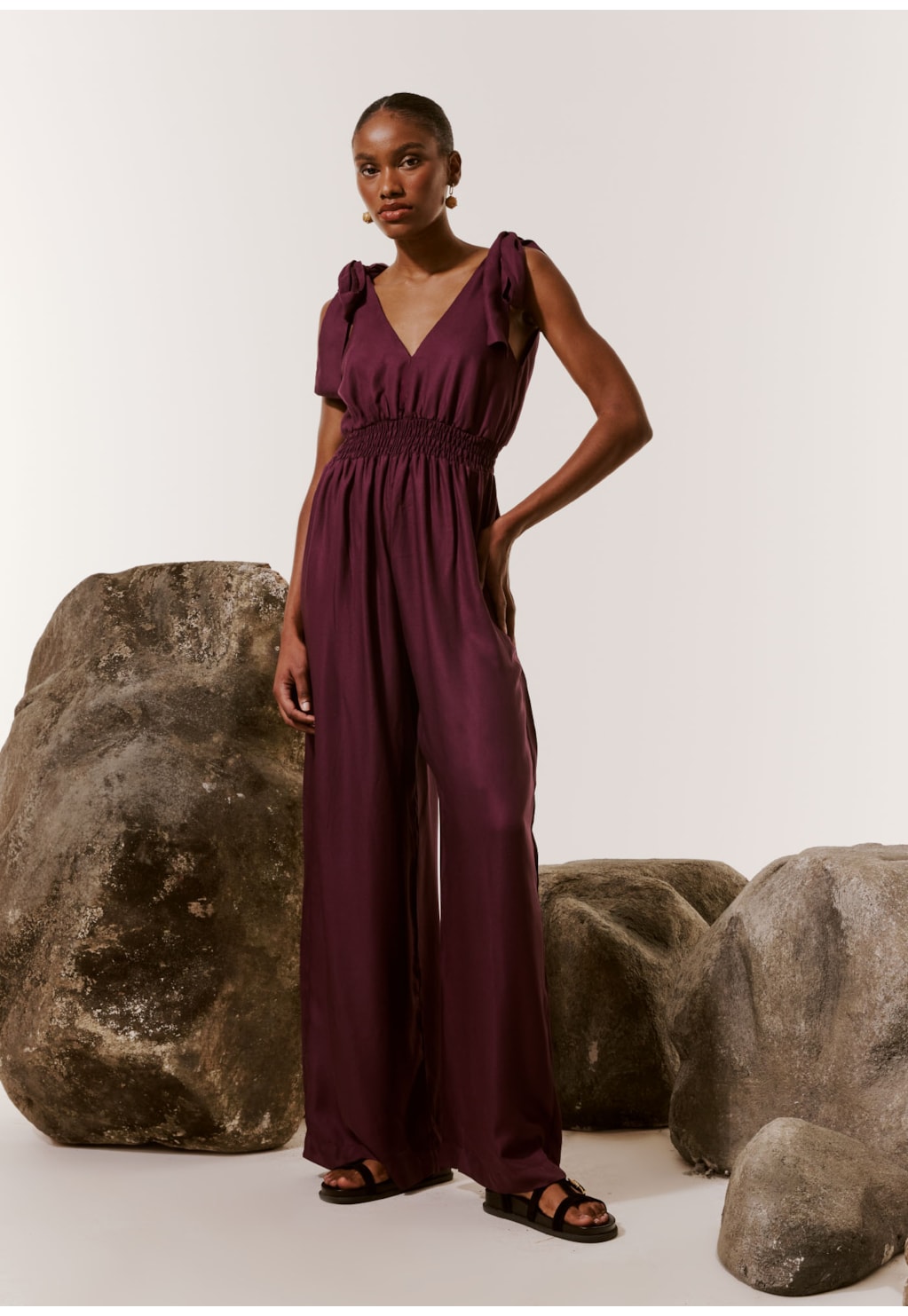 Macacão Decote Profundo