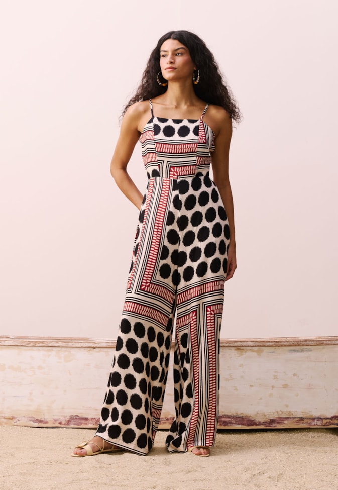 Macacão Decote Reto Estampado Açaí